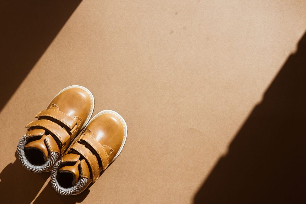 <strong>5 Leather Care Tips For Your Children’s Shoes</strong>